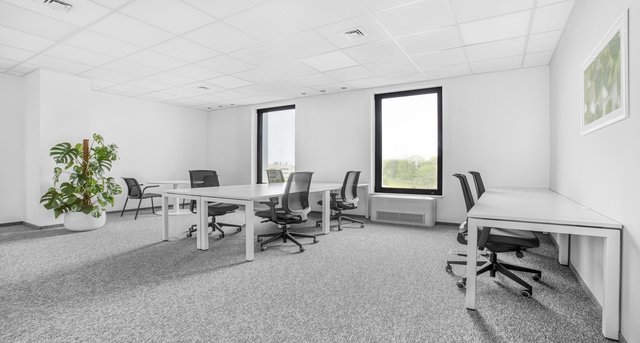 Rent office Witosa Point_3-1