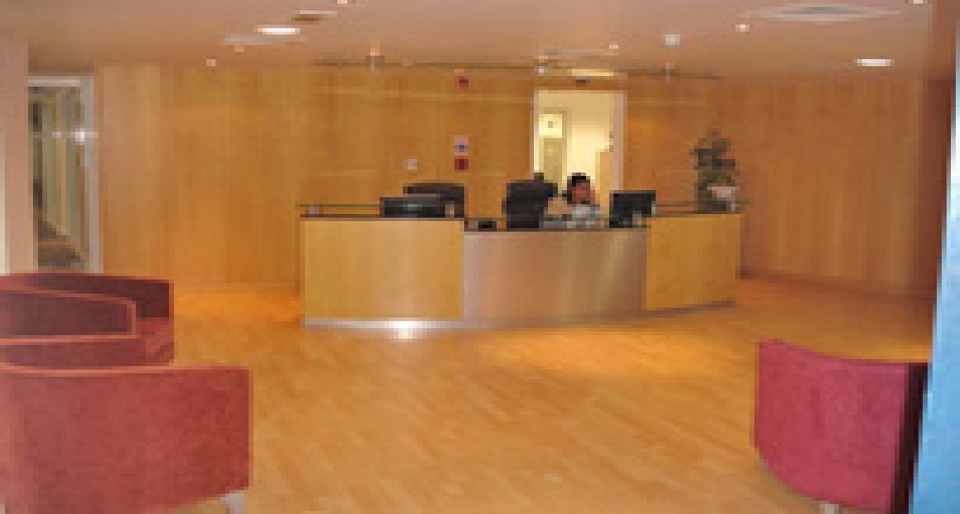 レンタルオフィス 03rd East Wing Building, 04th Floor, P.O.Box - 54620_10-10