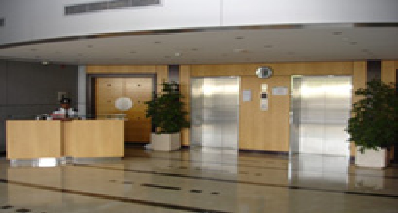 レンタルオフィス 03rd East Wing Building, 04th Floor, P.O.Box - 54620_11-11
