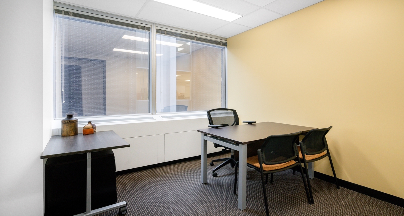 Business Center 1235 Bay Street_3-3 Rent office 1235 Bay Street_3-3