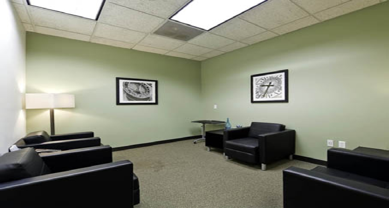 Business Center 1902 Wright Place_4-4 Rent office 1902 Wright Place_4-4