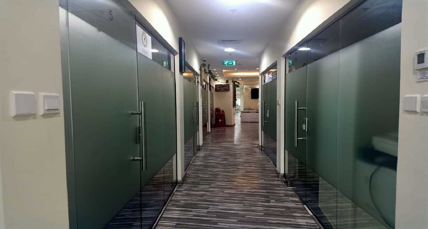 Business Center 2107 IRIS BAY TOWER_20-20 Rent office 2107 IRIS BAY TOWER_20-20