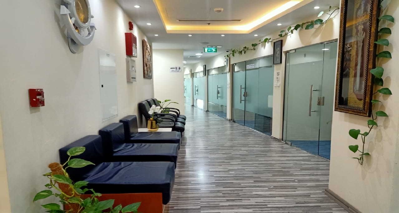 Business Center 2107 IRIS BAY TOWER_28-28 Rent office 2107 IRIS BAY TOWER_28-28