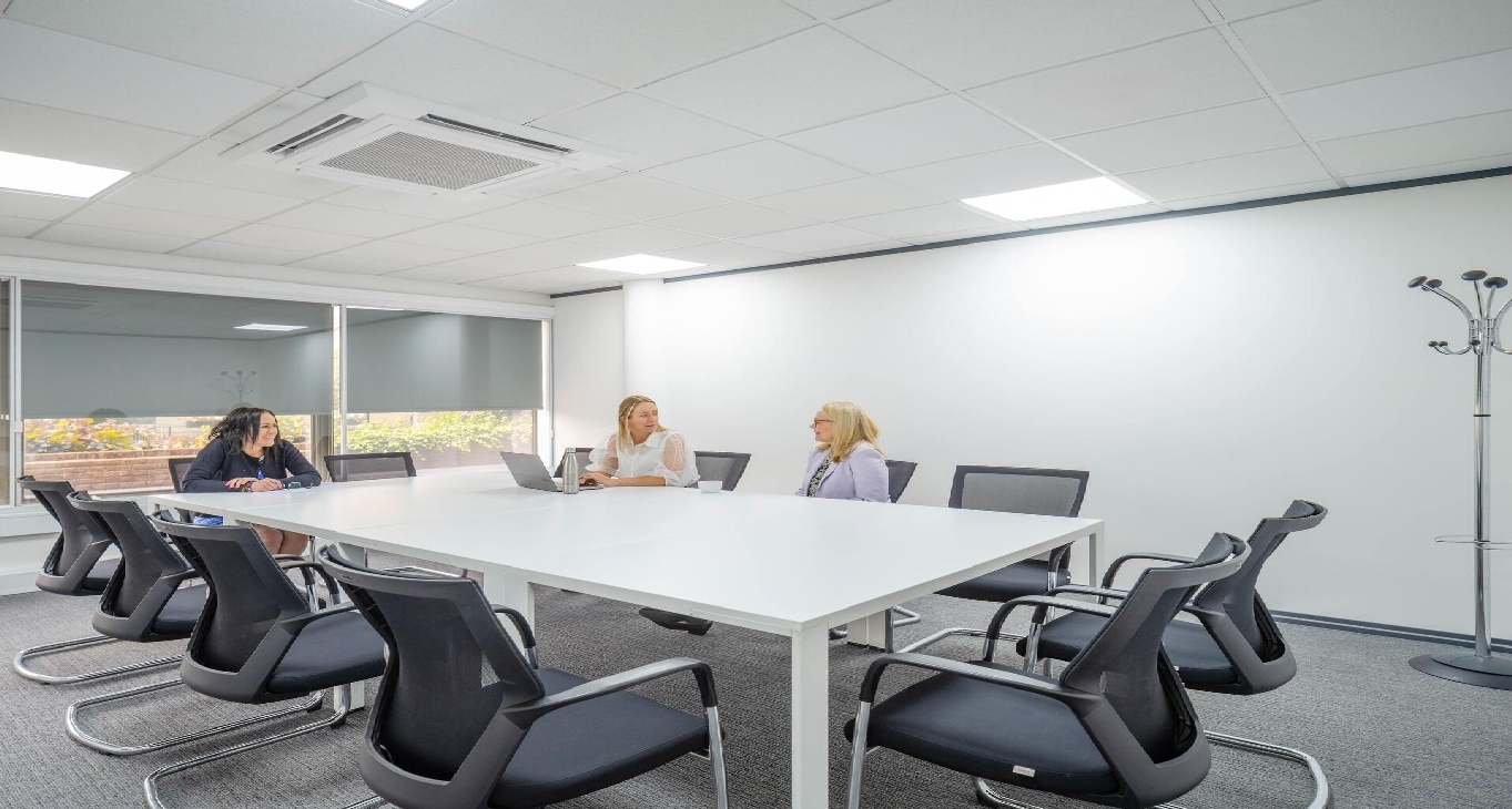 Business Center 28 Baddow Road_6-6 Rent office 28 Baddow Road_6-6