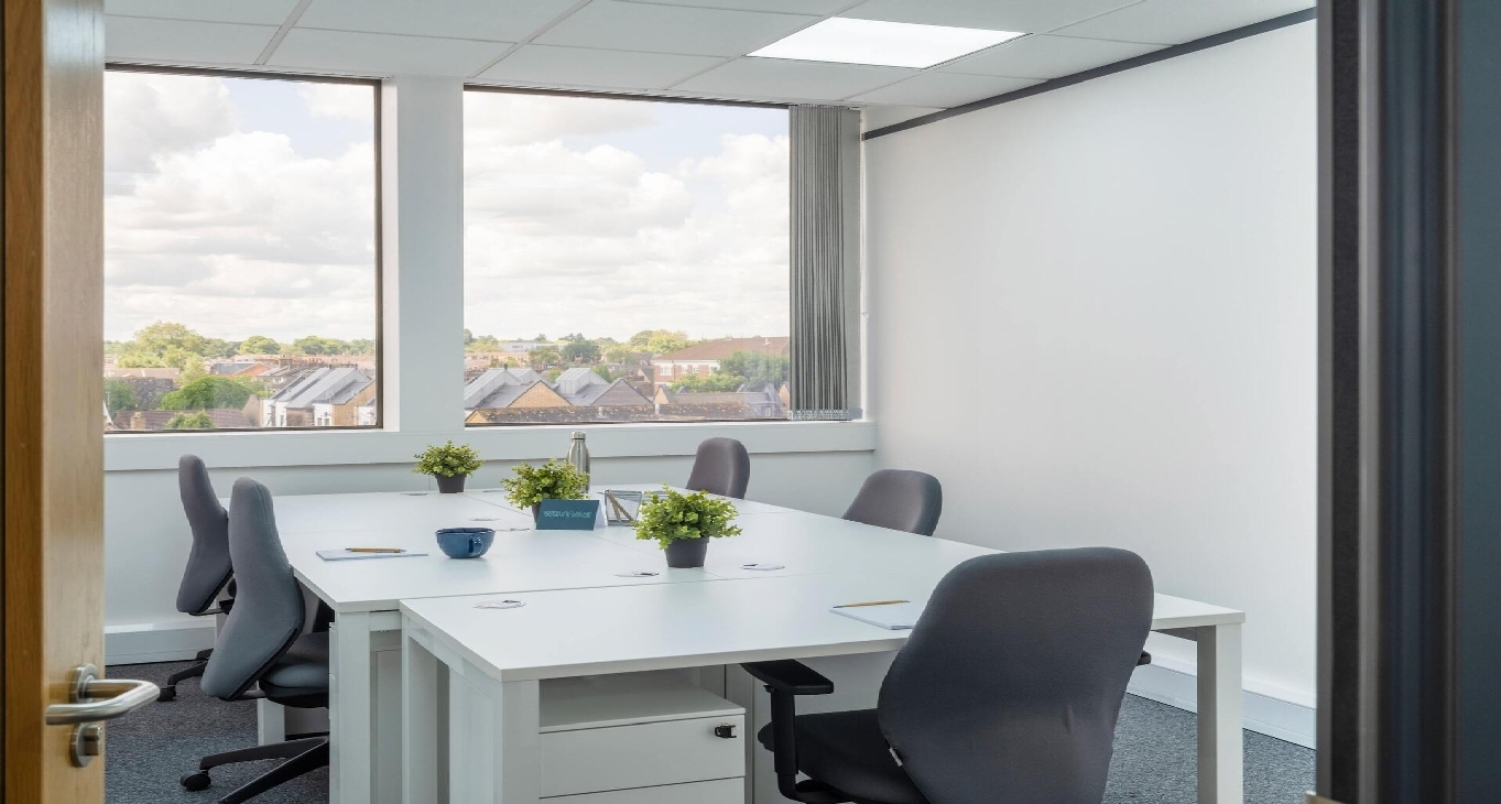 Business Center 28 Baddow Road_9-9 Rent office 28 Baddow Road_9-9