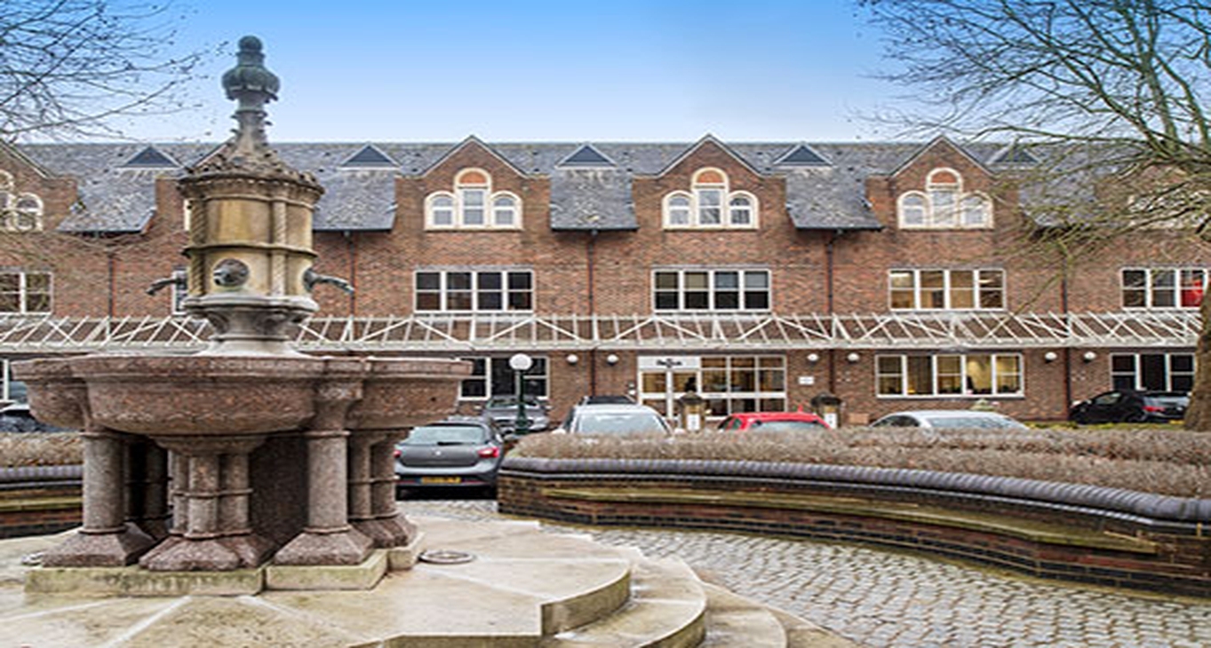 2 Fountain Court_11 ビジネスセンター-11 レンタルオフィス 2 Fountain Court_11-11