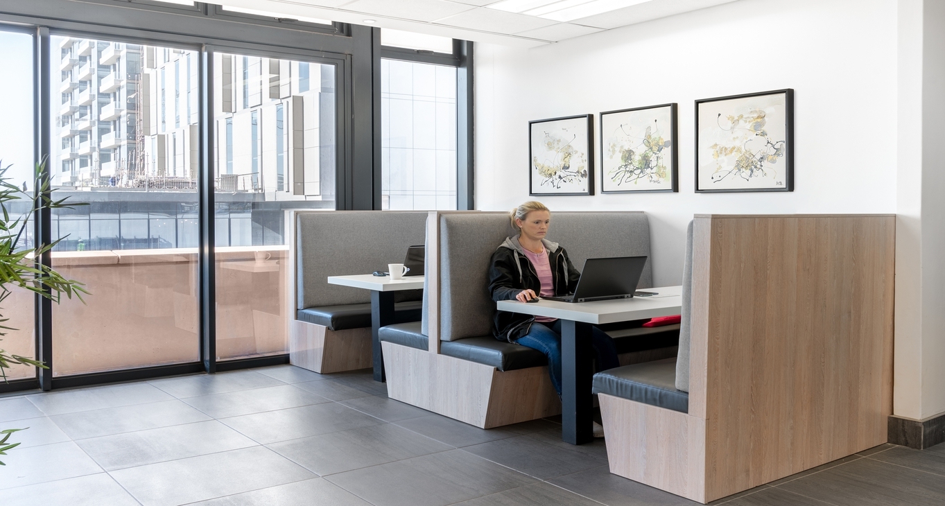 Rent office 2 Ncondo Place_8-12