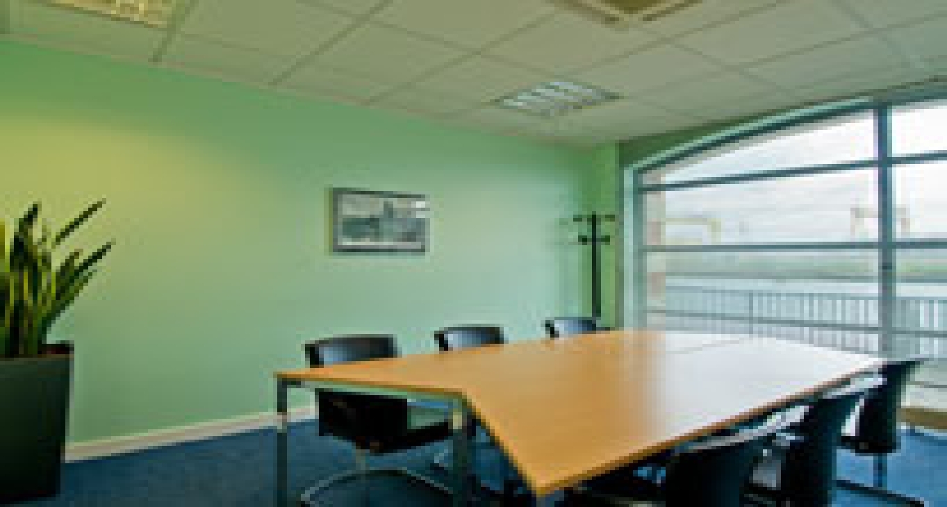 Business Center 33 Clarendon Dock, Laganside_10-10 Rent office 33 Clarendon Dock, Laganside_10-10