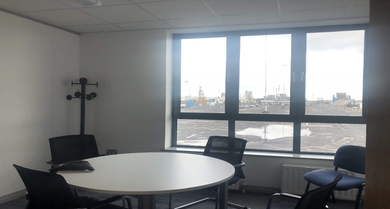 Business Center 33 Clarendon Dock, Laganside_12-12 Rent office 33 Clarendon Dock, Laganside_12-12