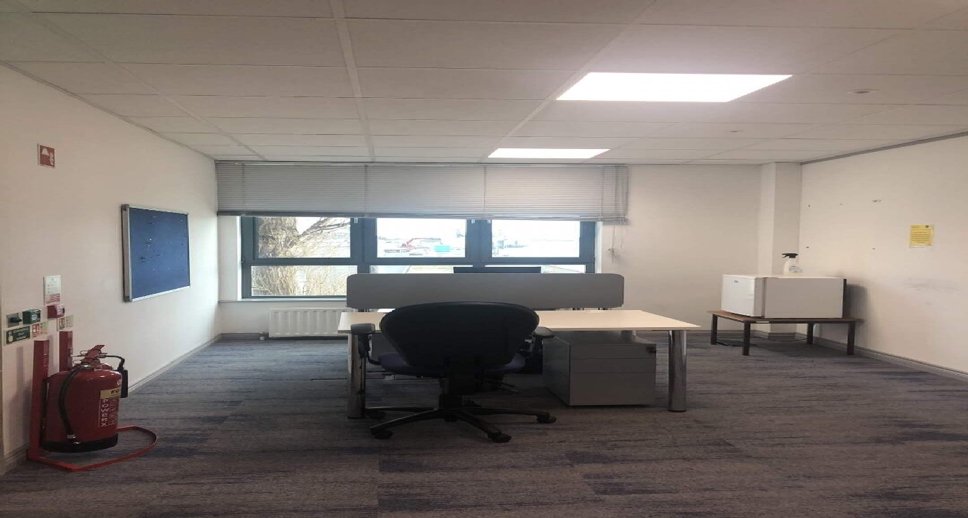 Business Center 33 Clarendon Dock, Laganside_8-8 Rent office 33 Clarendon Dock, Laganside_8-8