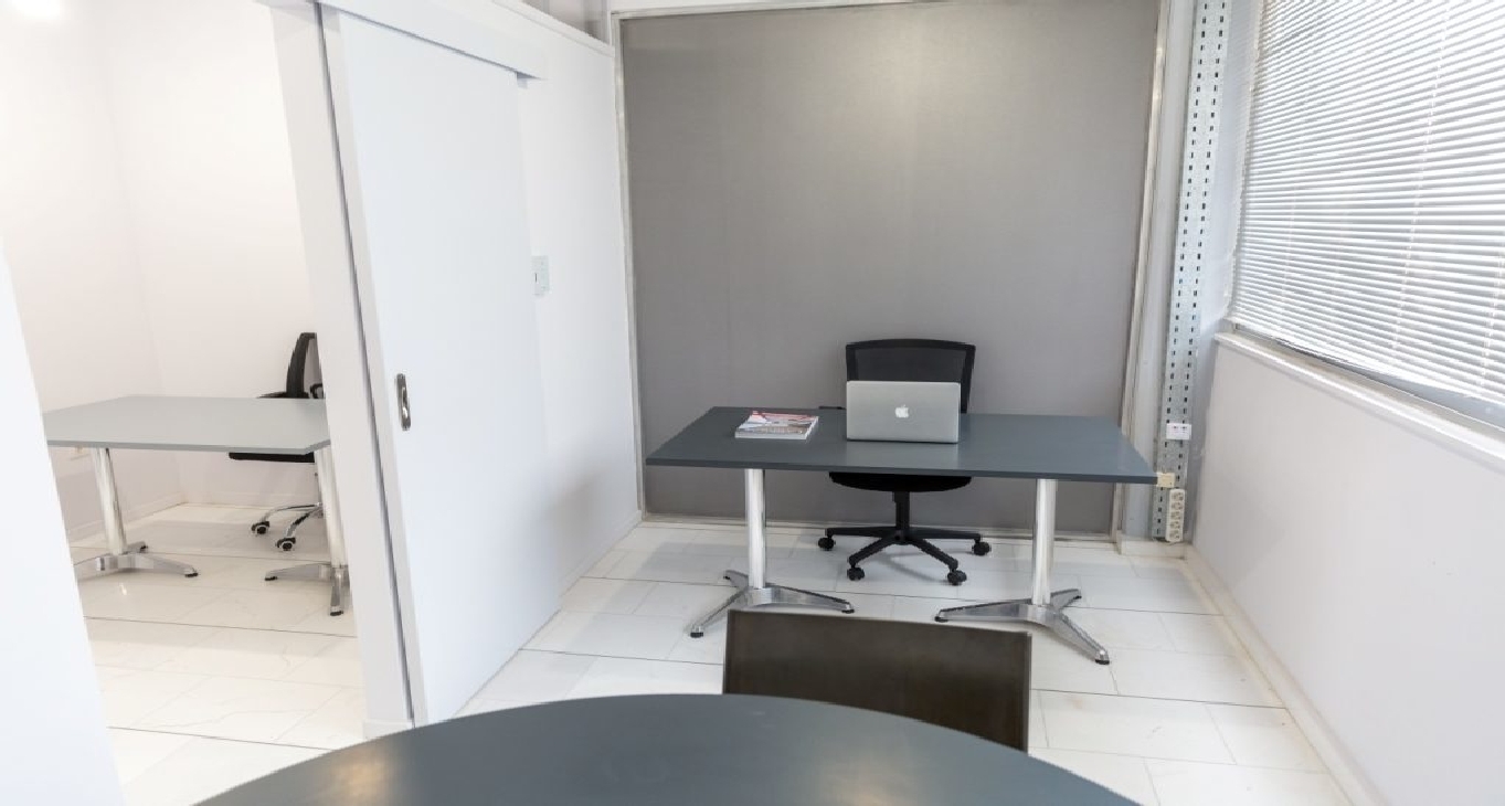 Business Center 33 Saronikou Street_3-9 Rent office 33 Saronikou Street_3-9