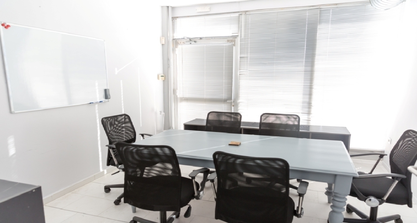 Business Center 33 Saronikou Street_9-15 Rent office 33 Saronikou Street_9-15