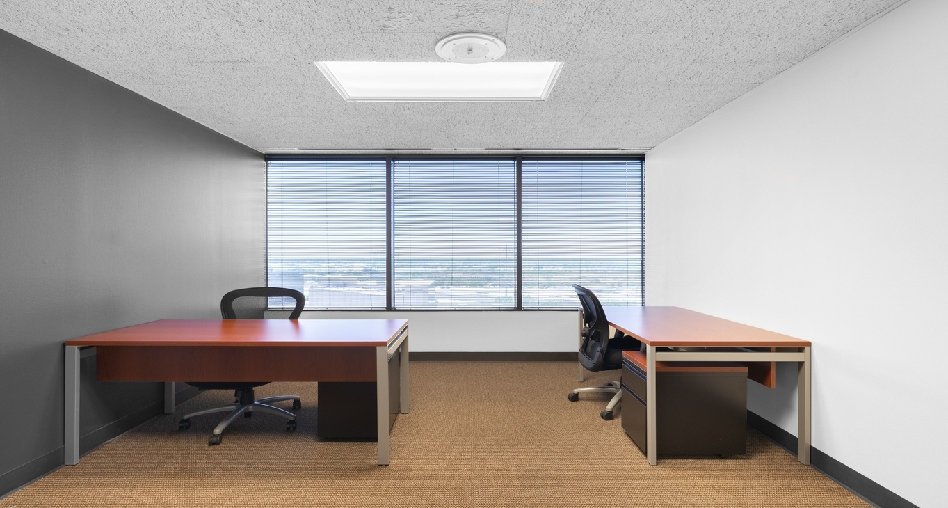 Rent office 363 North Belt_6-6