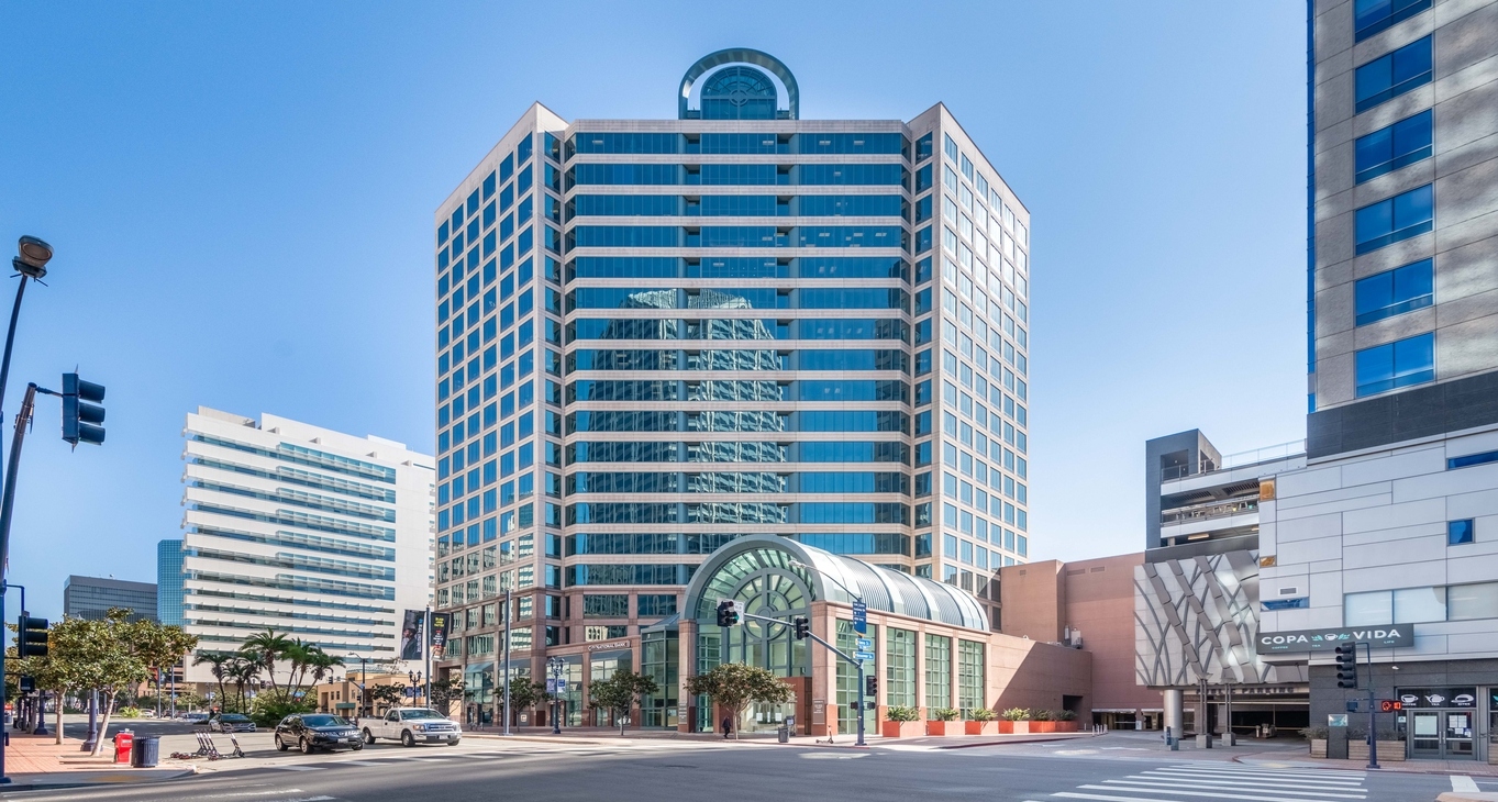 Cнять офис 501 West Broadway_9-9