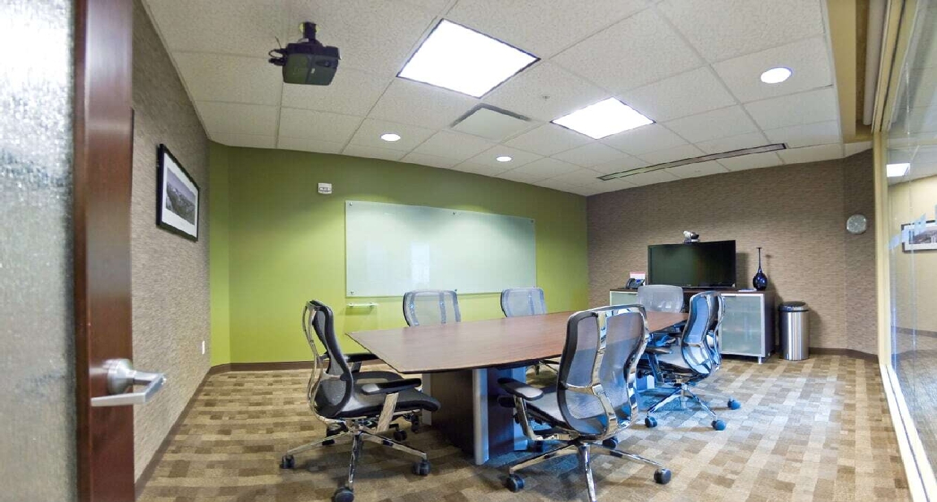 商务中心720 South Colorado Boulevard_1-2 办公室租金720 South Colorado Boulevard_1-2