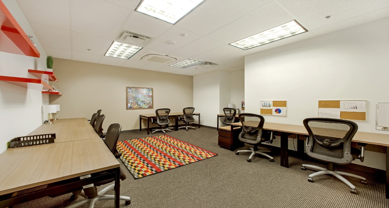 Centro de negócios 7600 Chevy Chase Drive_2-3 Arrendar Escritório 7600 Chevy Chase Drive_2-3