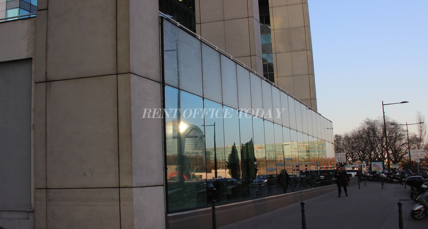 office rent arcs de seine-16