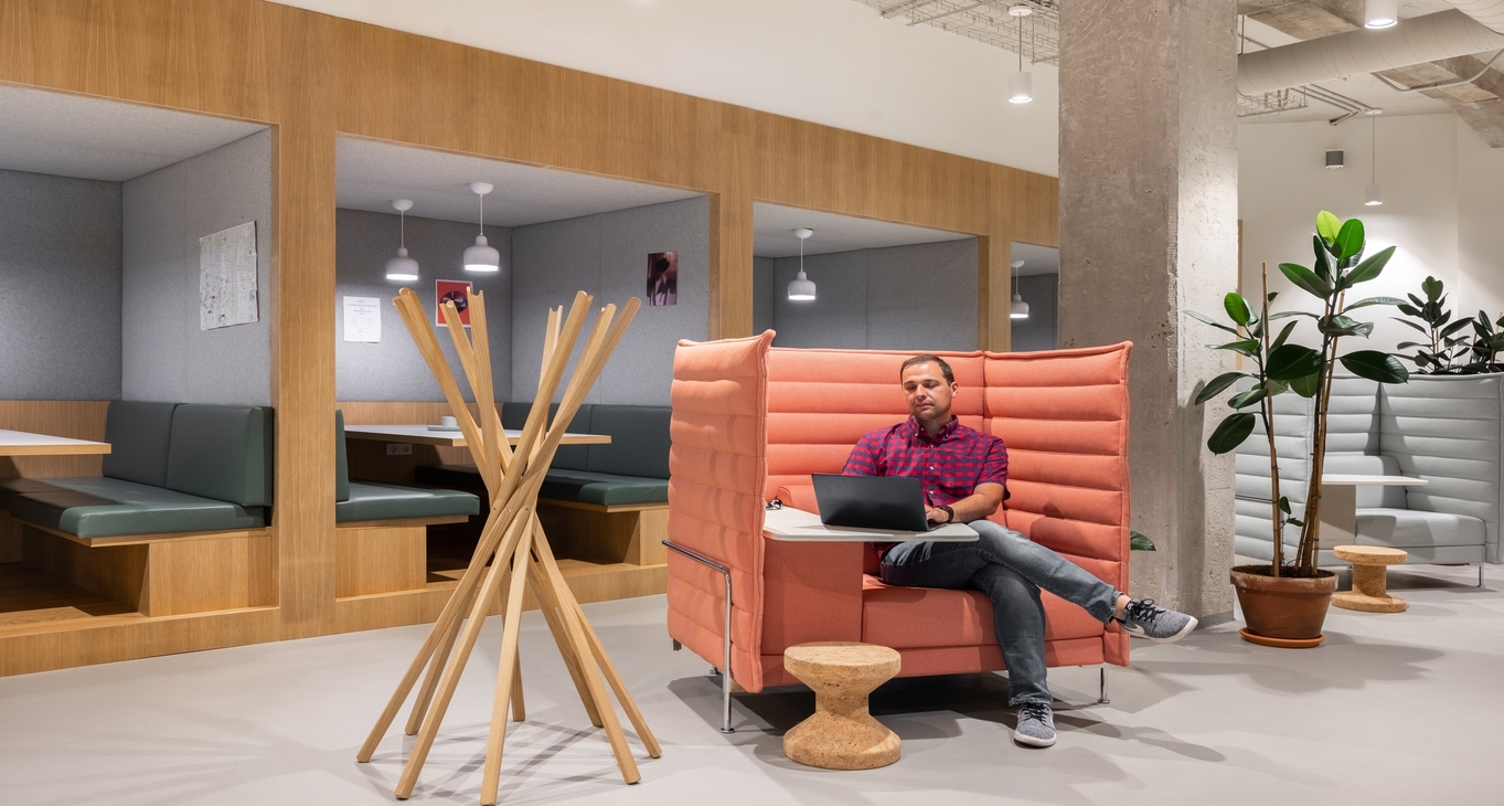 Rent office Atocha_9-9
