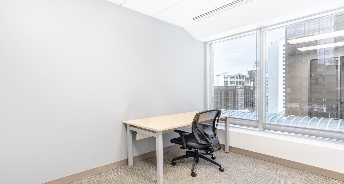 Rent office Bankers Hall_3-3