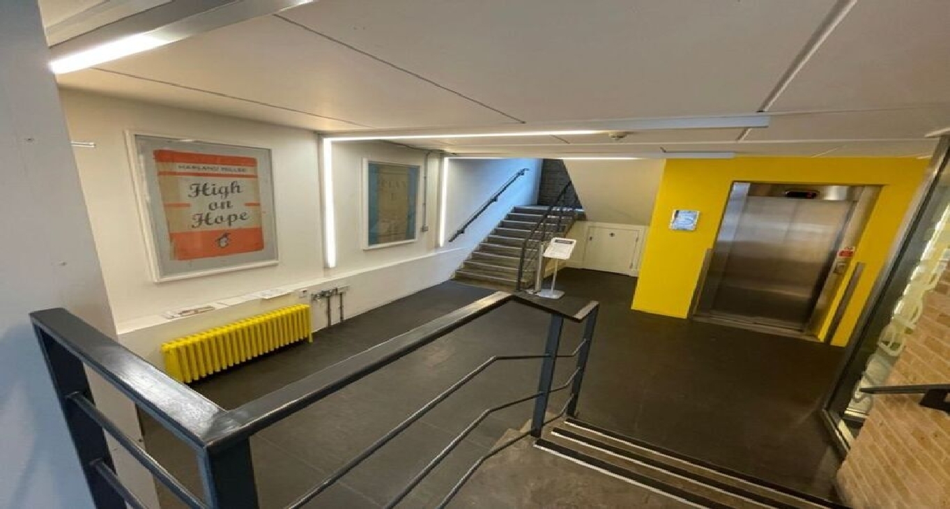 Rent office Boundary Row 8_5-5
