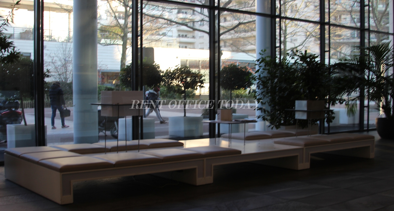 office rent central park-11