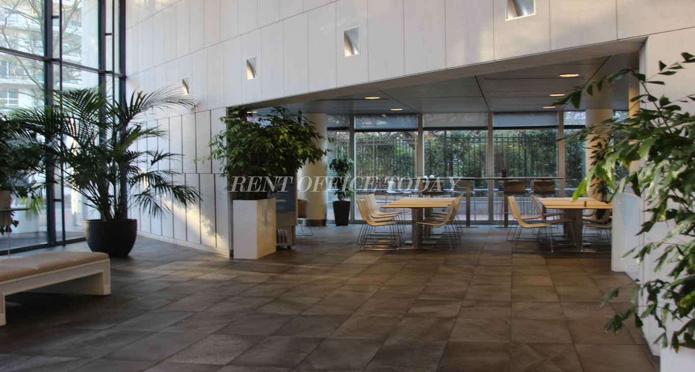 office rent central park-12