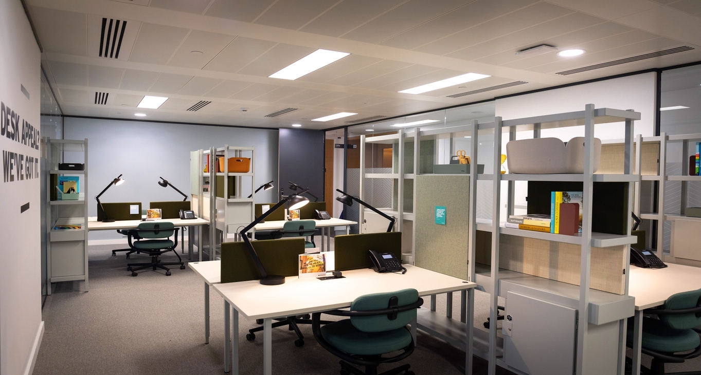 비즈니스 센터 Canary Wharf Cabot Square_5-6 Canary Wharf Cabot Square_5 임대 사무실-6