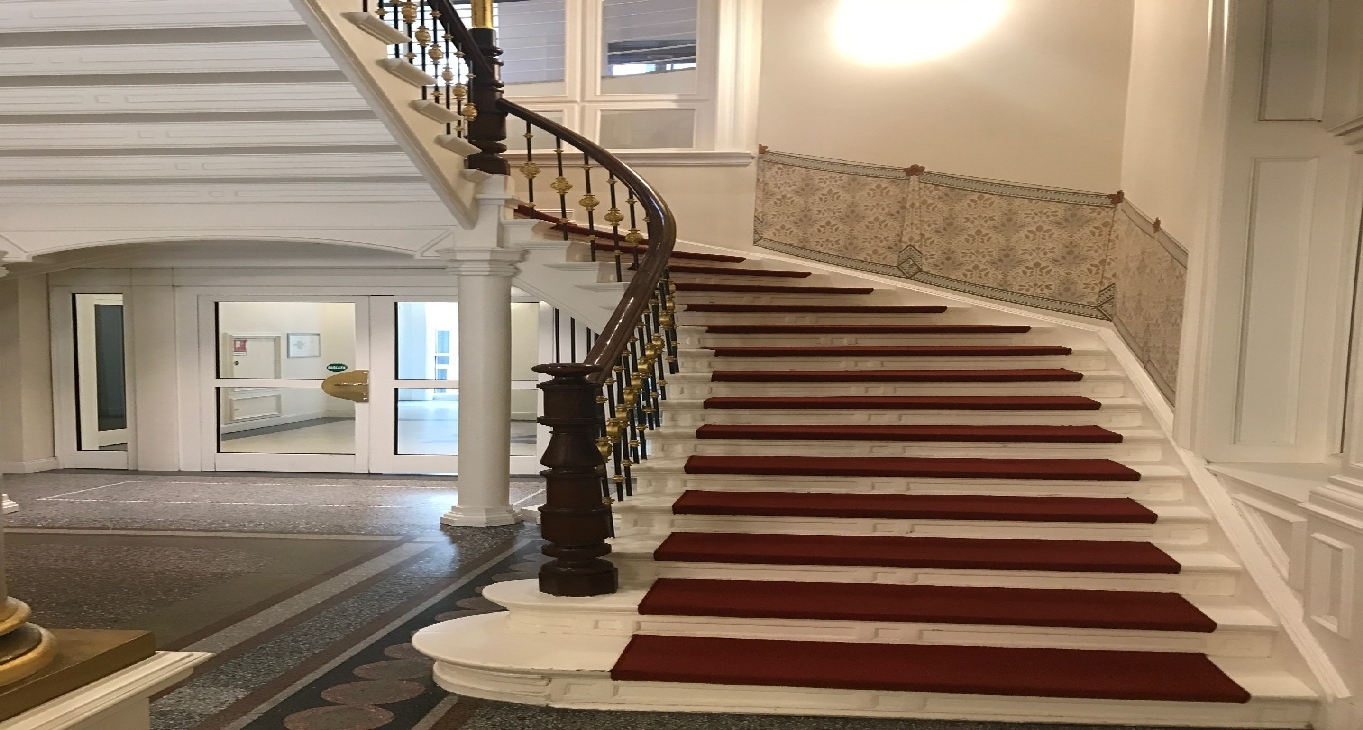 Bureaux à louer Colonnaden 5_1-1