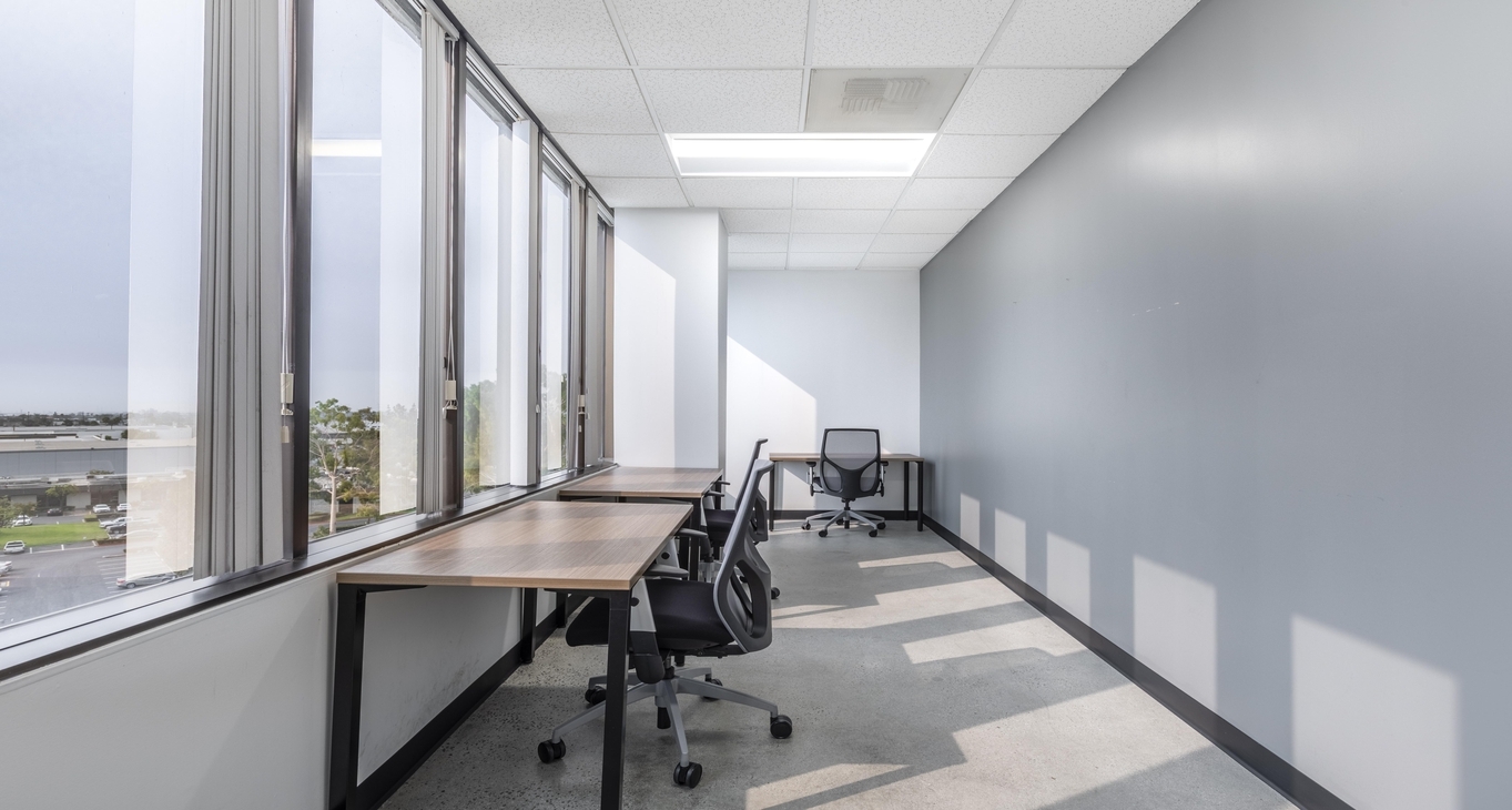Бизнес центр Commerce Corporate Center_5-15 Cнять офис Commerce Corporate Center_5-15