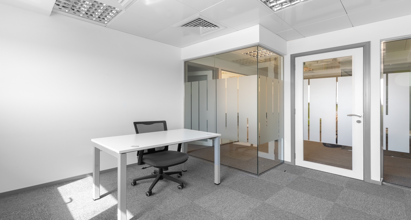 Üzleti központ Cubes Park B1_5-5 Kiadó irodák Cubes Park B1_5-5
