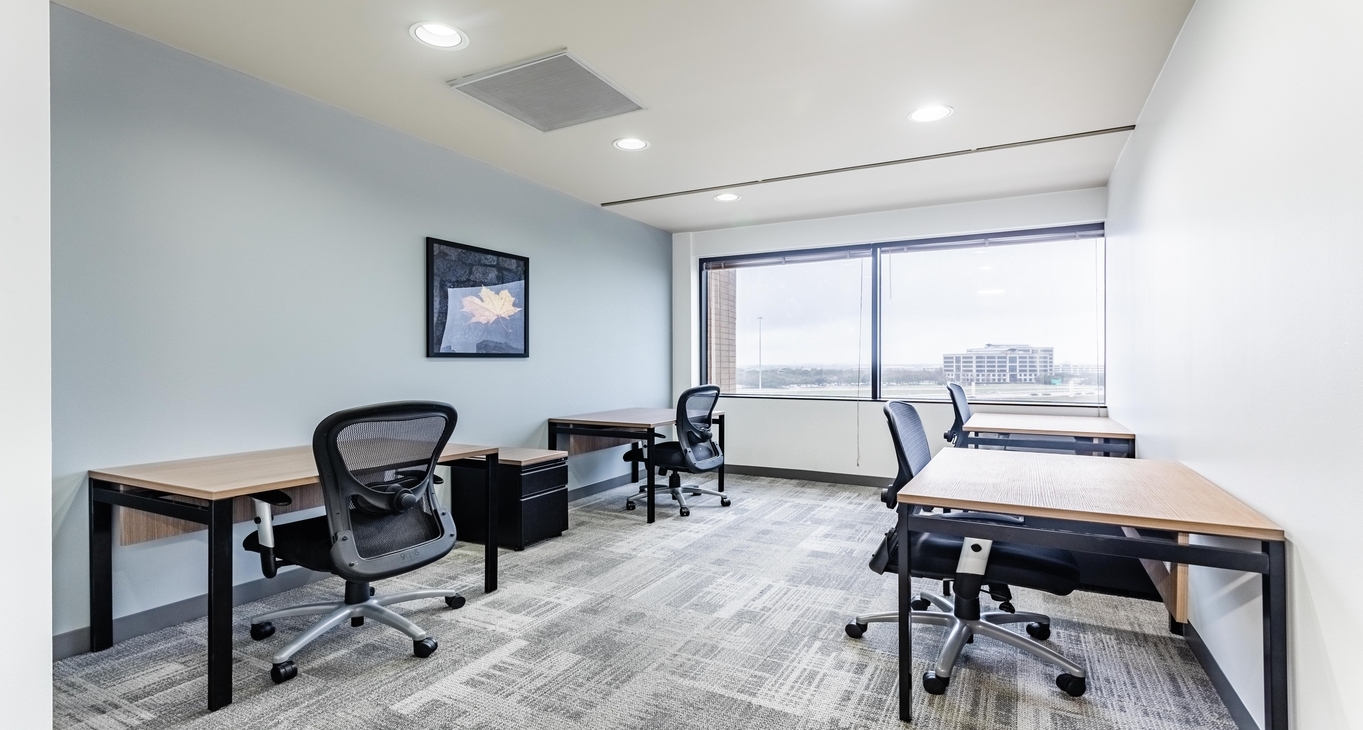 Rent office Embassy Building_3-11