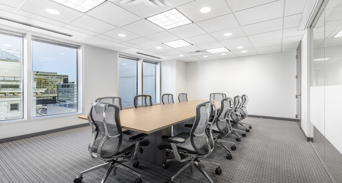 Business Center Fifth Third Center_7-7 Rent office Fifth Third Center_7-7
