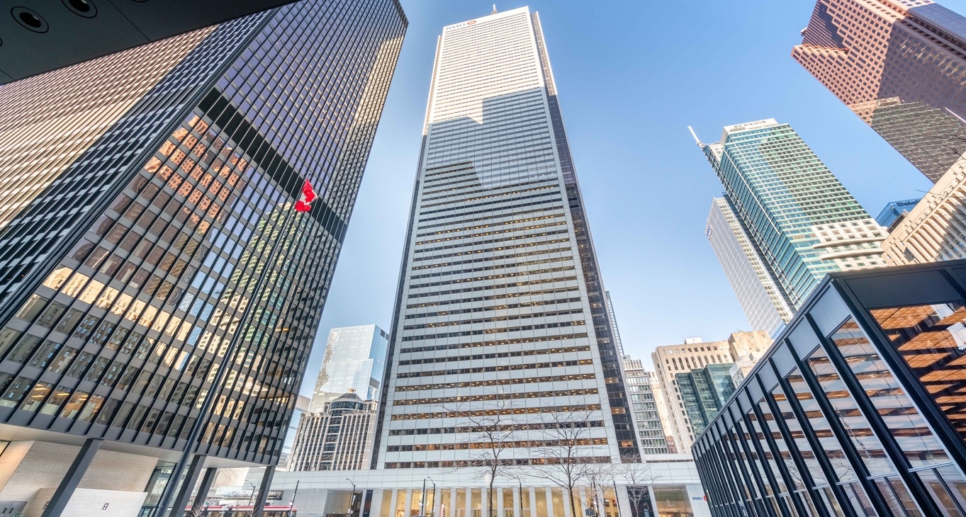 Bureaux à louer First Canadian Place_10-10
