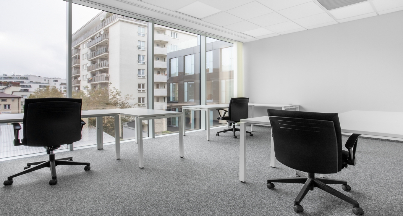 商务中心Grojecka Offices_3-4 办公室租金Grojecka Offices_3-4