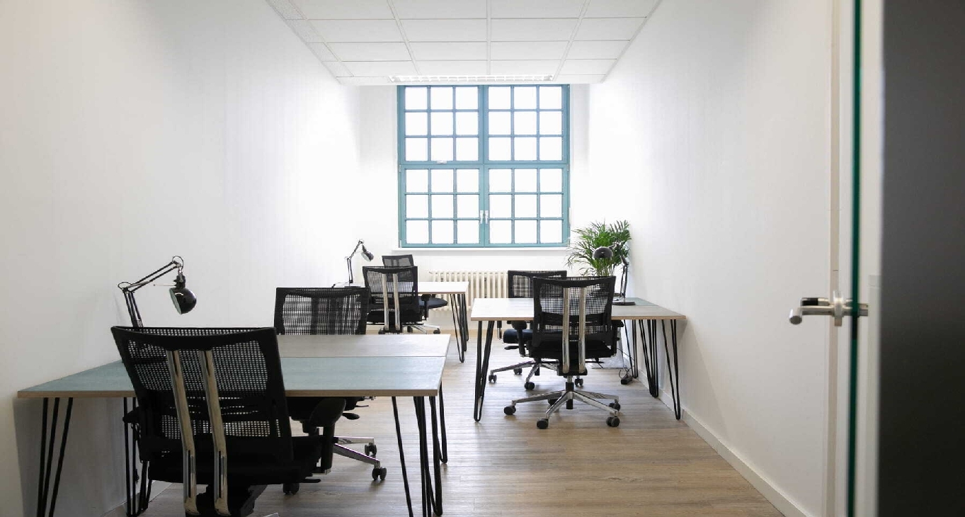 Rent office Gustav-Meyer-Allee 25_7-7