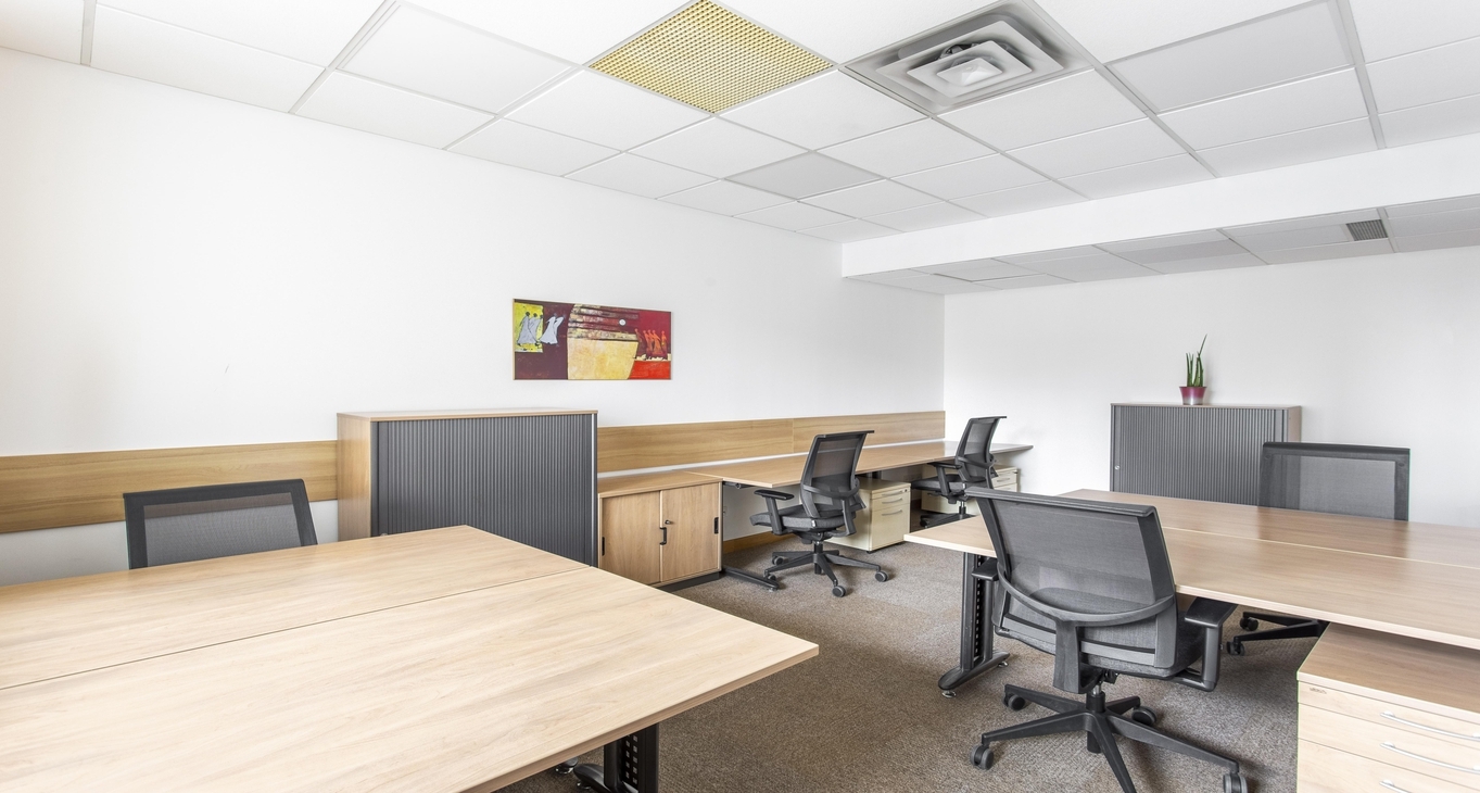 Centro de negocios Horizon Office Tower_4-4 Alquiler oficinas Horizon Office Tower_4-4