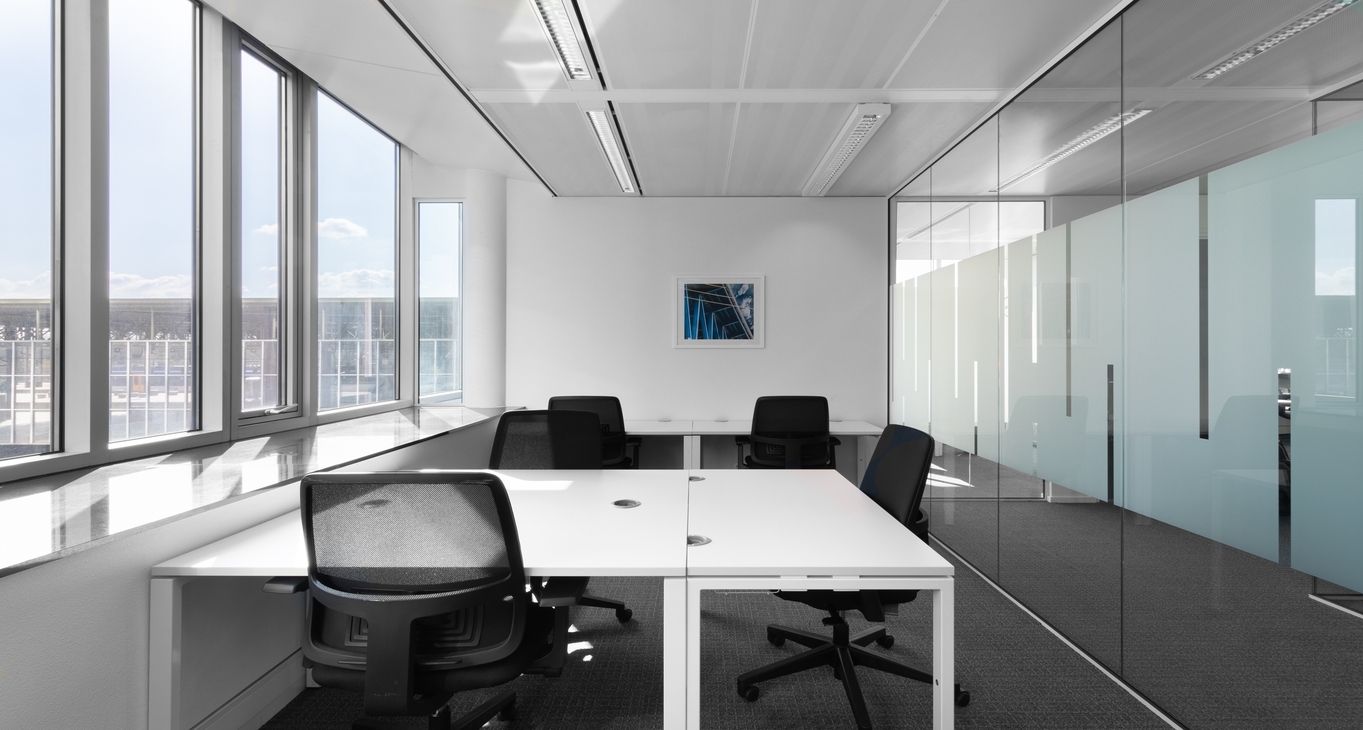 Business Center Kennedy Tower_3-4 Rent office Kennedy Tower_3-4