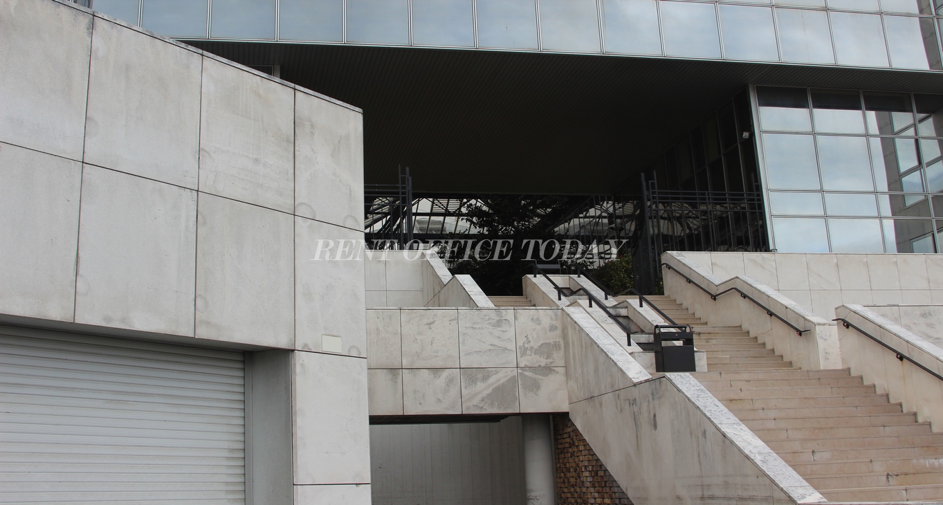 office rent le baudran-2