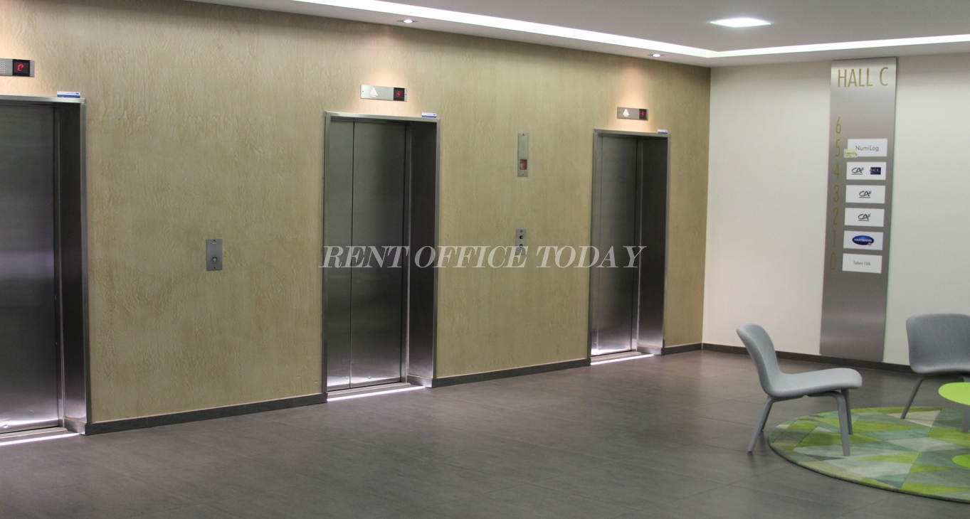office rent le baudran-10