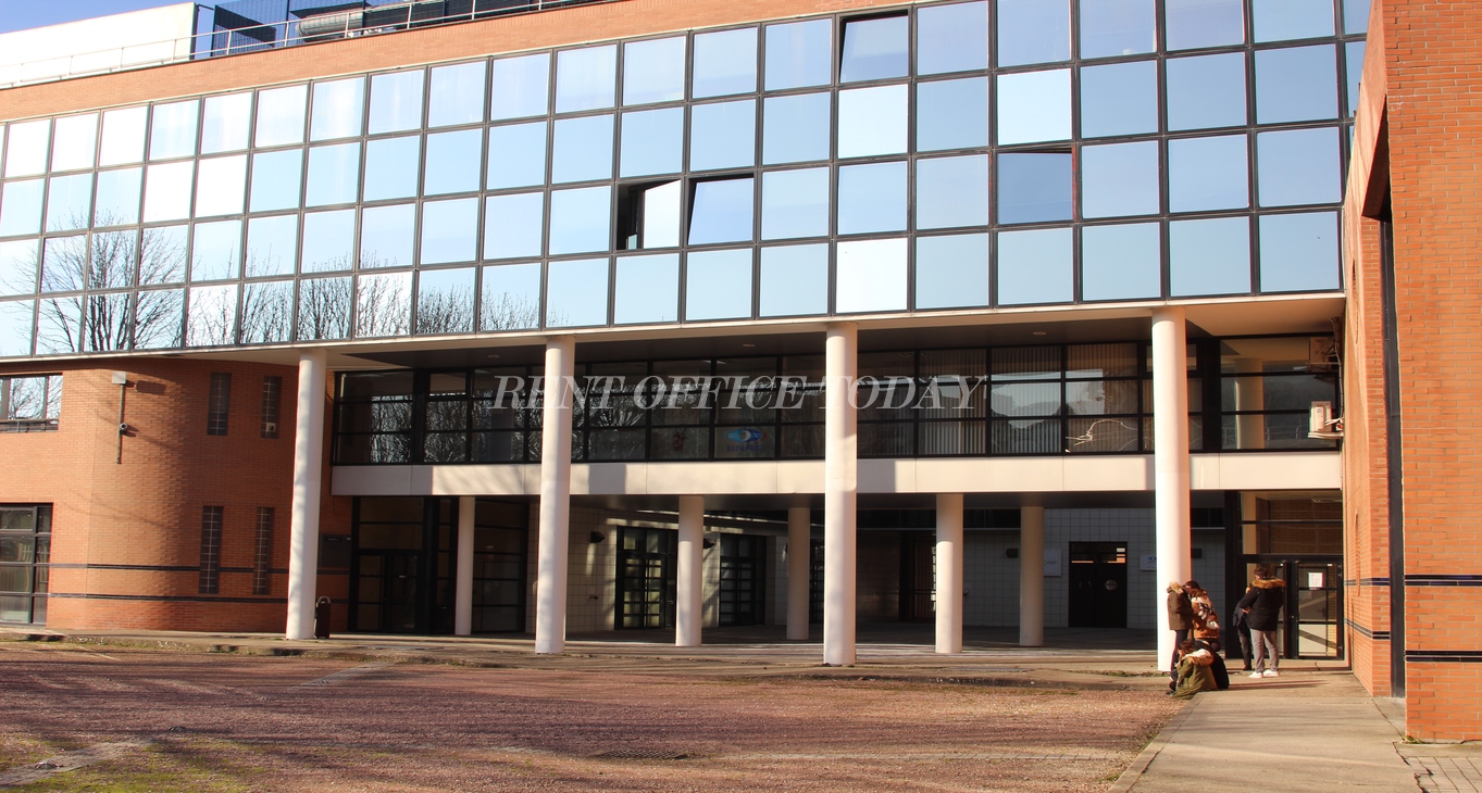 office rent le technopolis-12