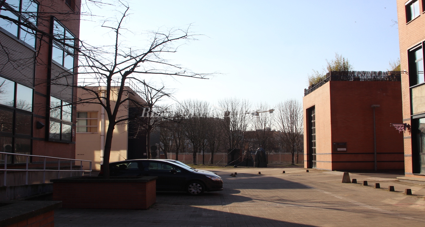 office rent le technopolis-9