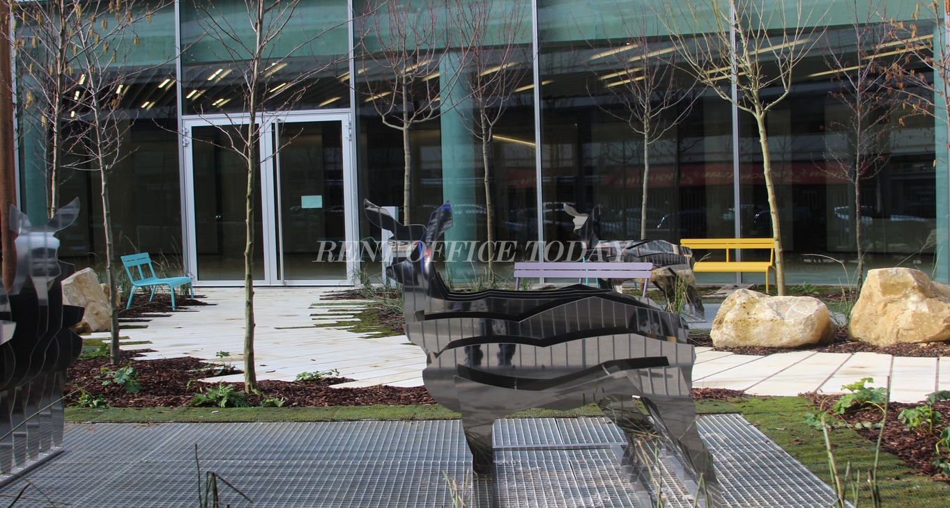 office rent le jour-3