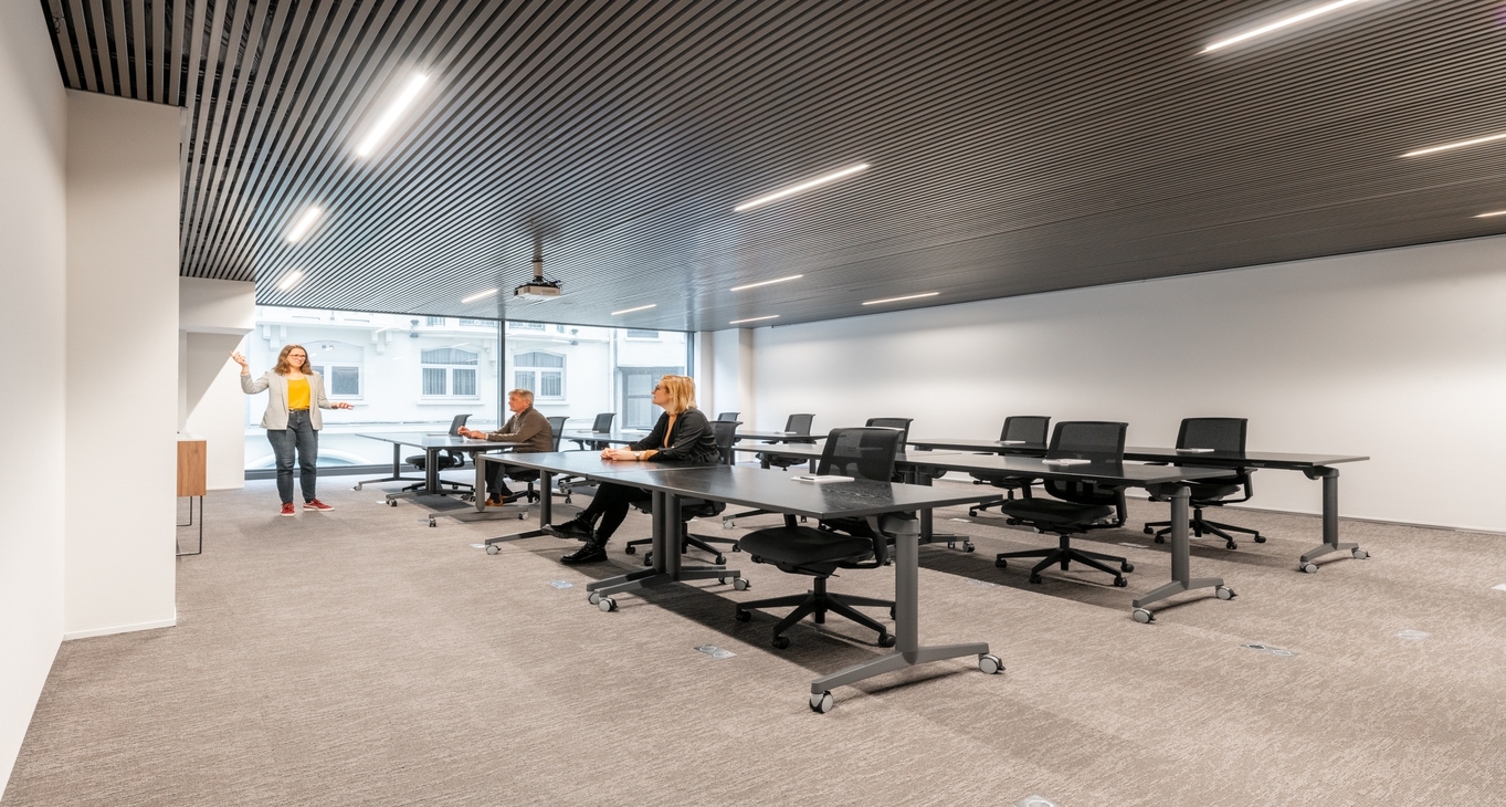 レンタルオフィス Manhattan Meeting Center_7-17