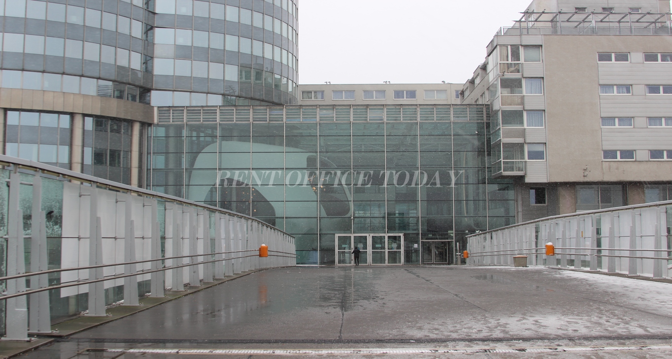 office rent millenium tower-13