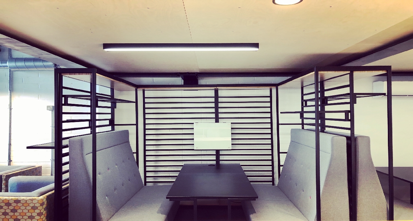 Millharbour Court _5 ビジネスセンター-5 レンタルオフィス Millharbour Court _5-5