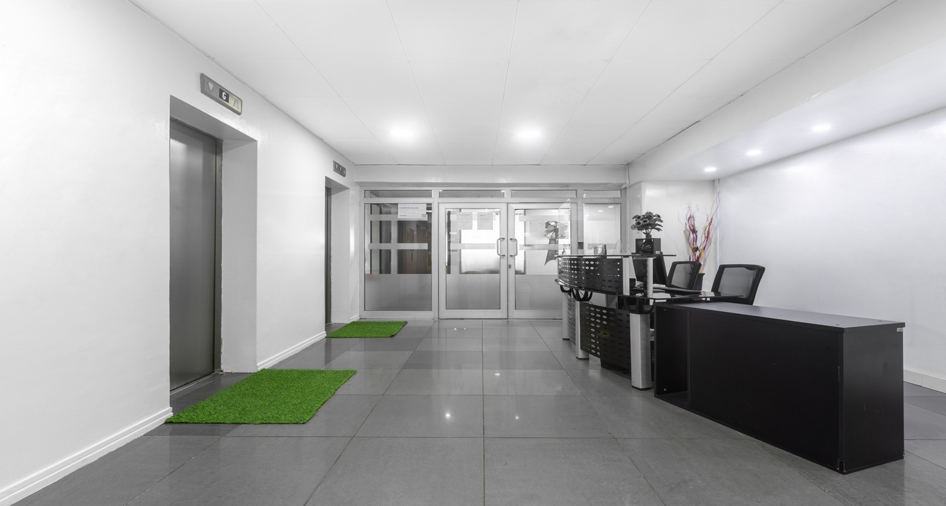 Rent office Mulliner Towers_2-2