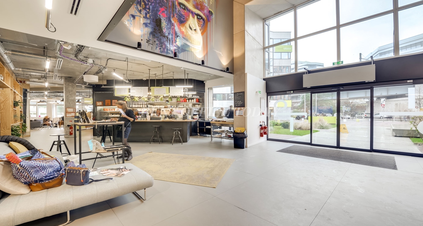 office rent nextdoor issy village-7