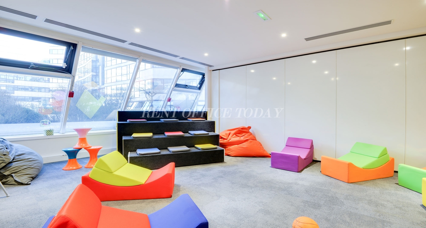 office rent nextdoor issy village-8