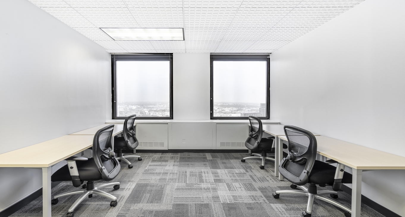 Business Center One Gateway Center_5-5 Rent office One Gateway Center_5-5