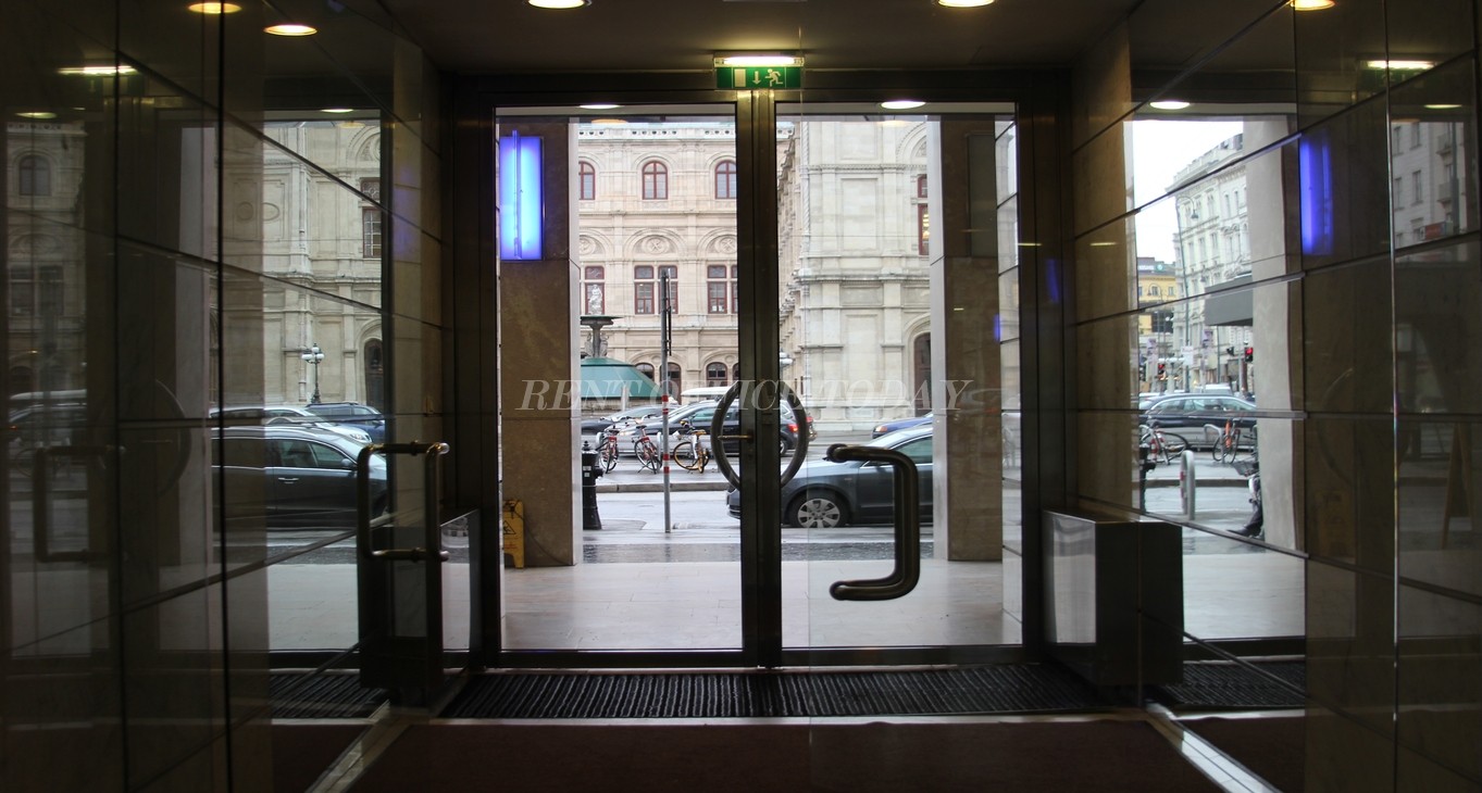 office rent opernringof-6